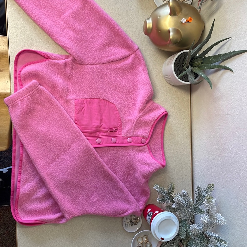 NWT bright pink fleece button up jacket